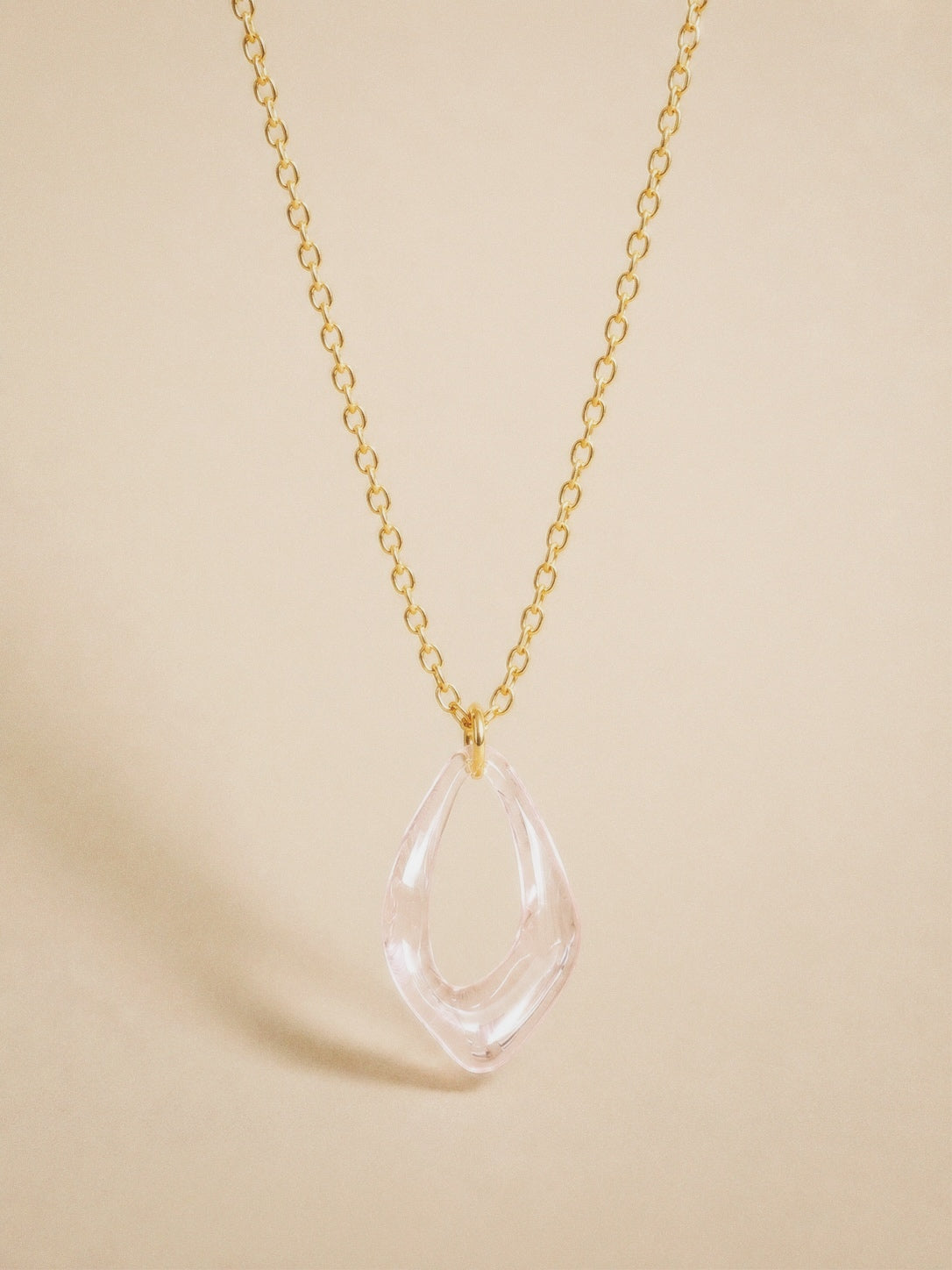 PINK LOOP PENDANT
