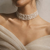 ARABESQUE BEIGE CHOKER