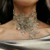 BIG FLOWER SEQUIN GOLD CHOKER