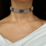 LUNARIA CHOKER