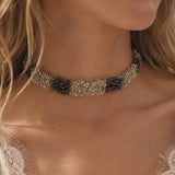 LUNARIA CHOKER