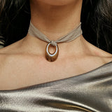 LOOP BROWN CHOKER