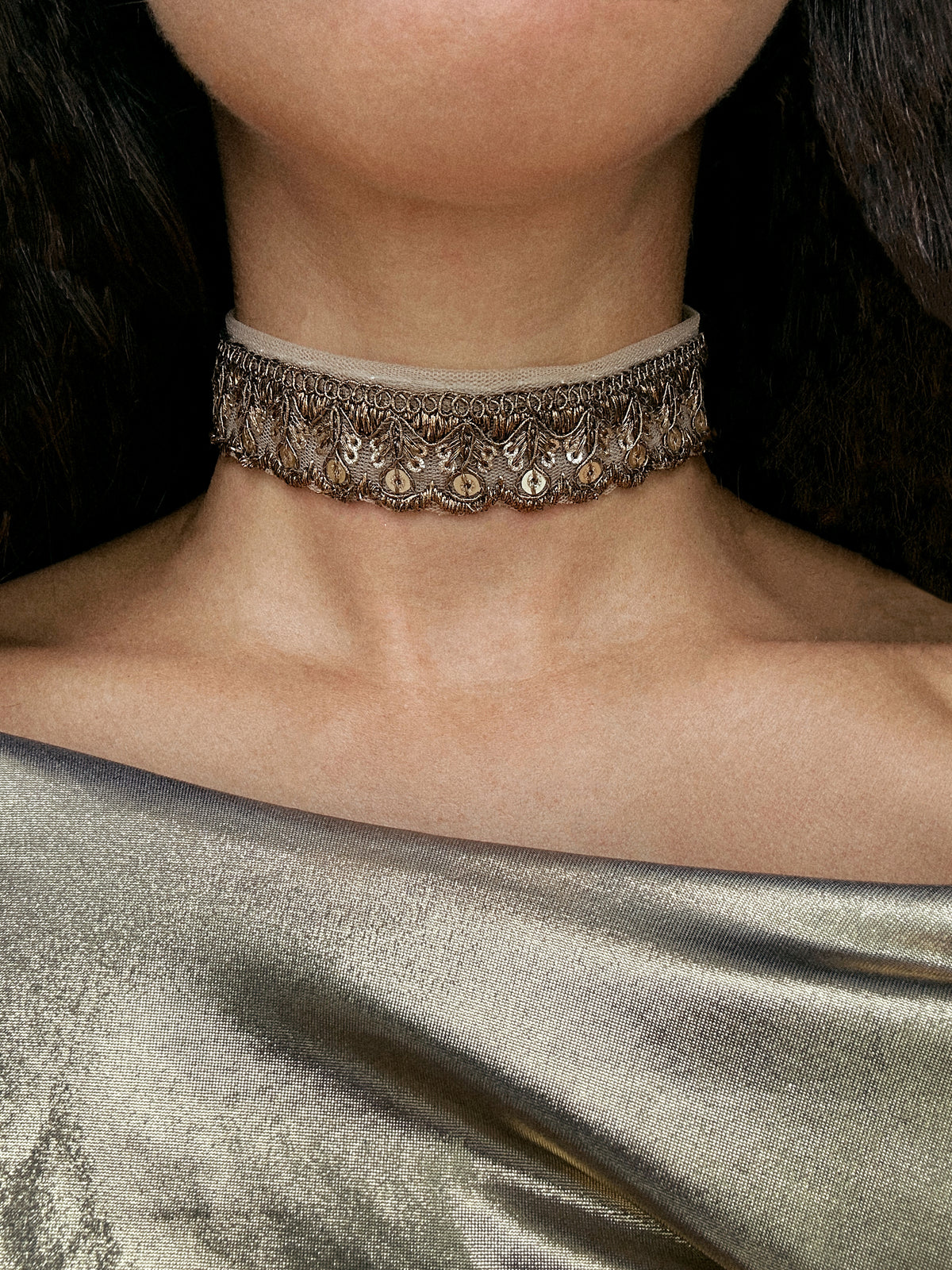 VICTORIAN CHOKER con pedrería de fantasía