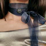 BLUE SQUARE CHOKER