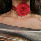RED FLOWER CHOKER