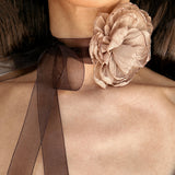 BROWN FLOWER CHOKER