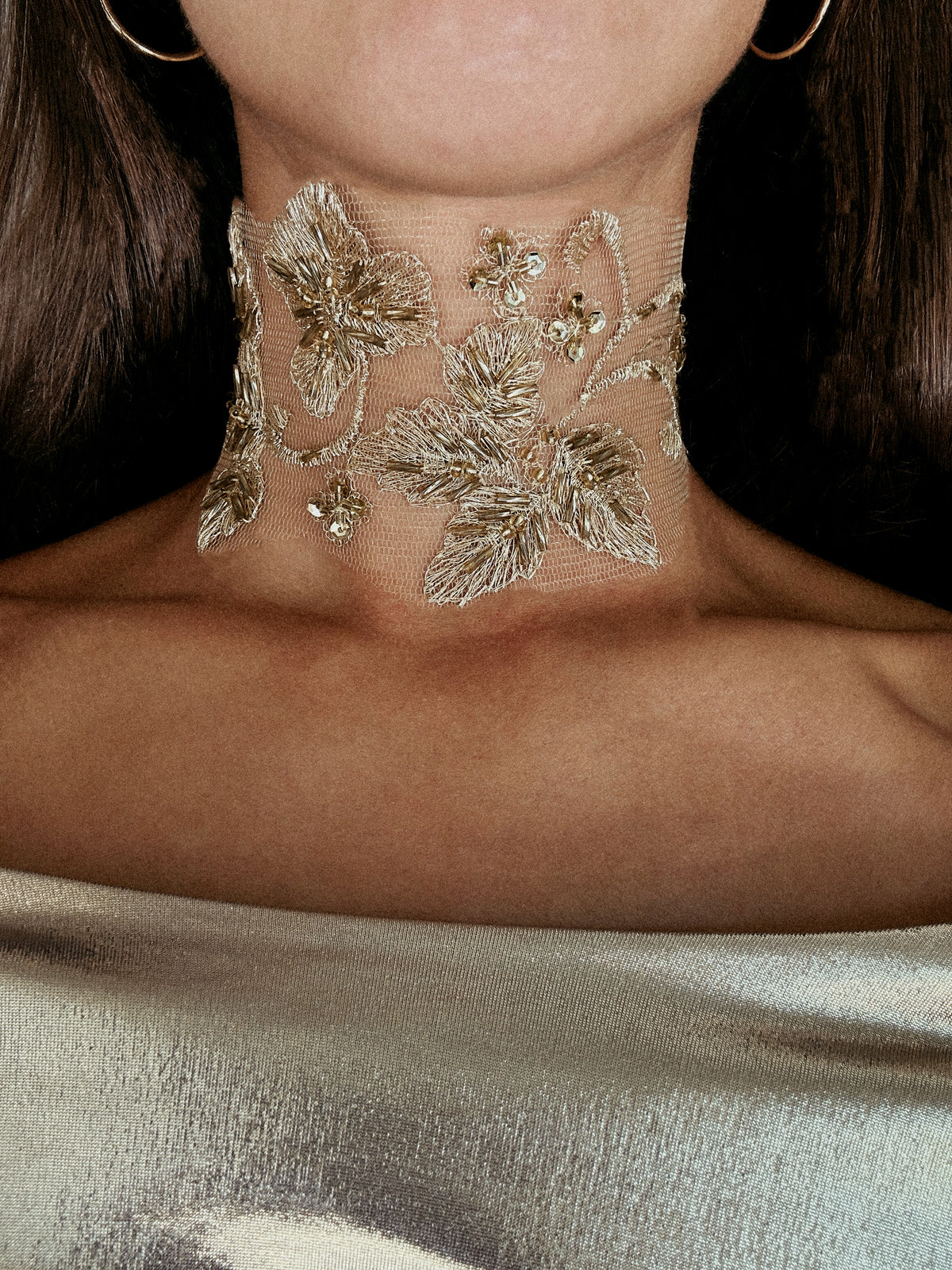 JOSEPHINE CHOKER dorado con pedrería de fantasía