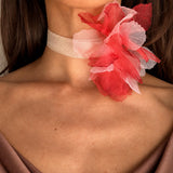 RED SINGLE FLOWER CHOKER